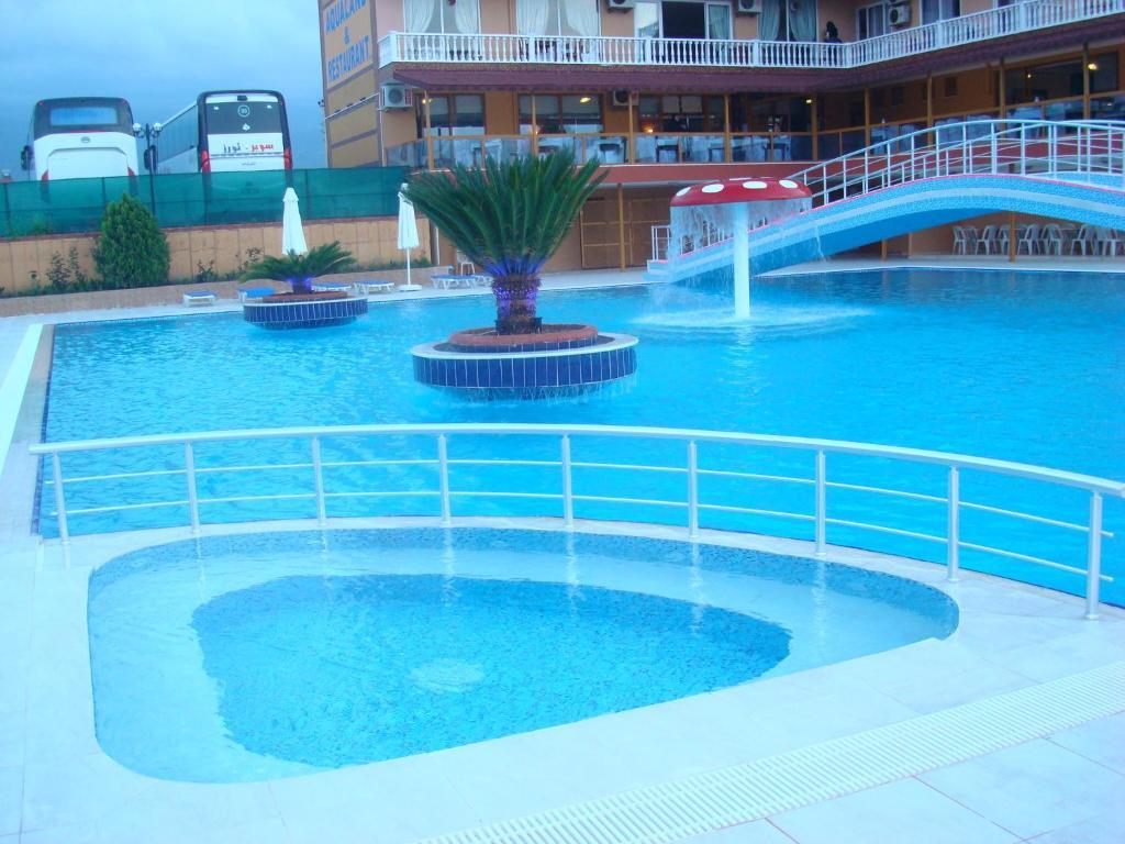Club Casmin Hotel İskenderun 外观 照片
