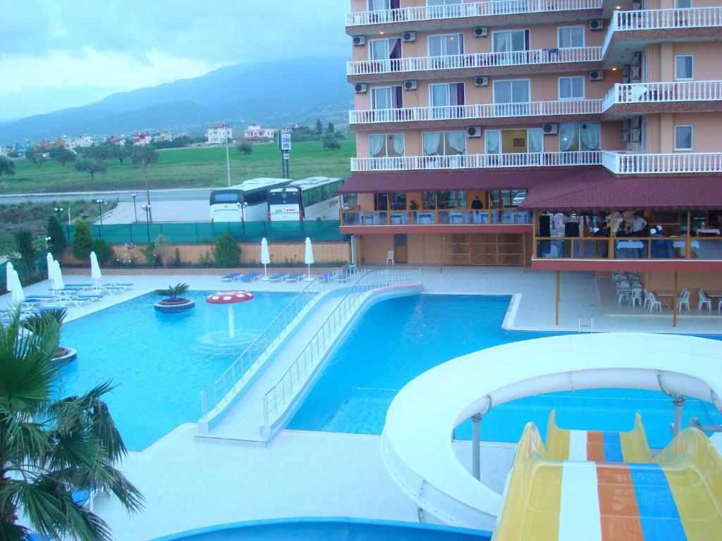 Club Casmin Hotel İskenderun 外观 照片